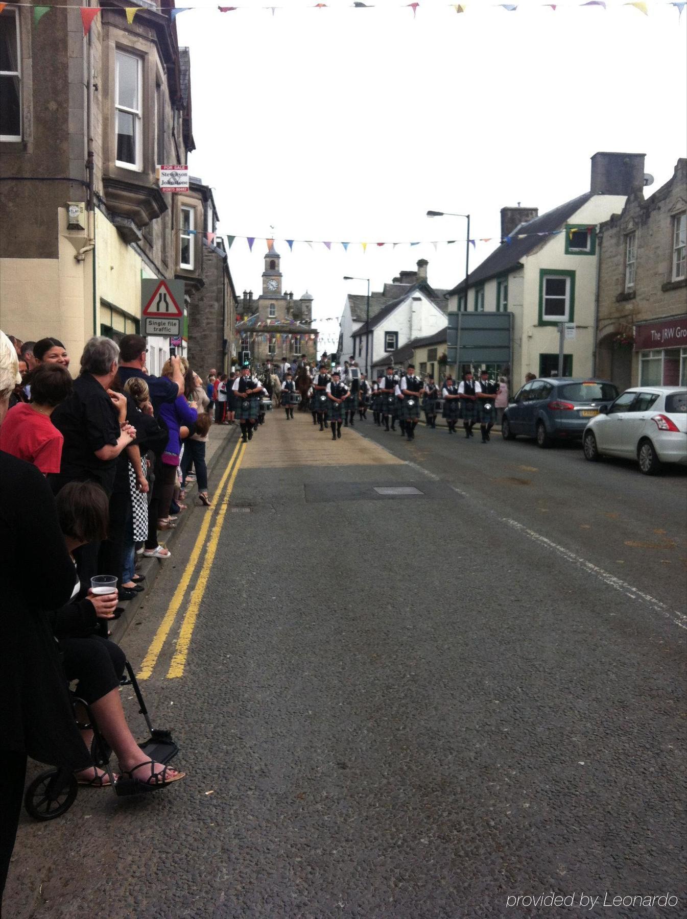Crown Hotel Langholm ภายนอก รูปภาพ